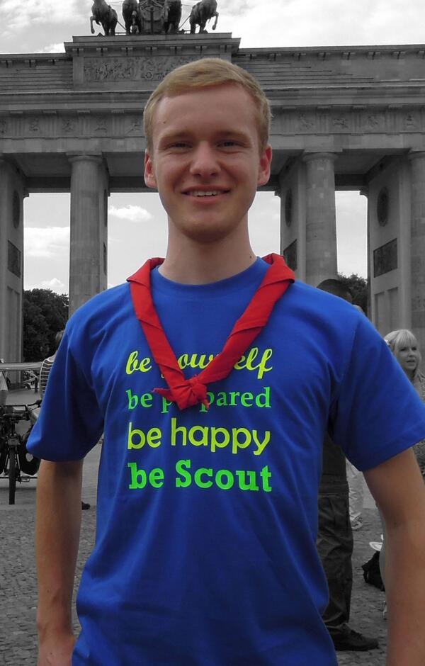 f_buchmann's tweet photo. Happy #ThinkingDay! #BP #Olave #birthday #scouting #scoutunjour #diadaescolta #beprepared http://t.co/2FkAz7OaRu