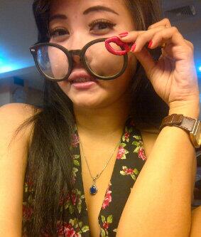 RevoxDj's tweet photo. Malam ini sama riana, sumpahh seksi bngett dia klo pakai BH doang sekarang, thanks yaa riana udh bkin gw puas #Ngewee http://t.co/l5jnqLEI2s