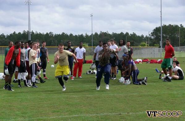 Big man just ran a sub 5 40. Reminds me of the big man races I saw at <a href="/ODAABowl/">Offense-Defense Bowl</a>