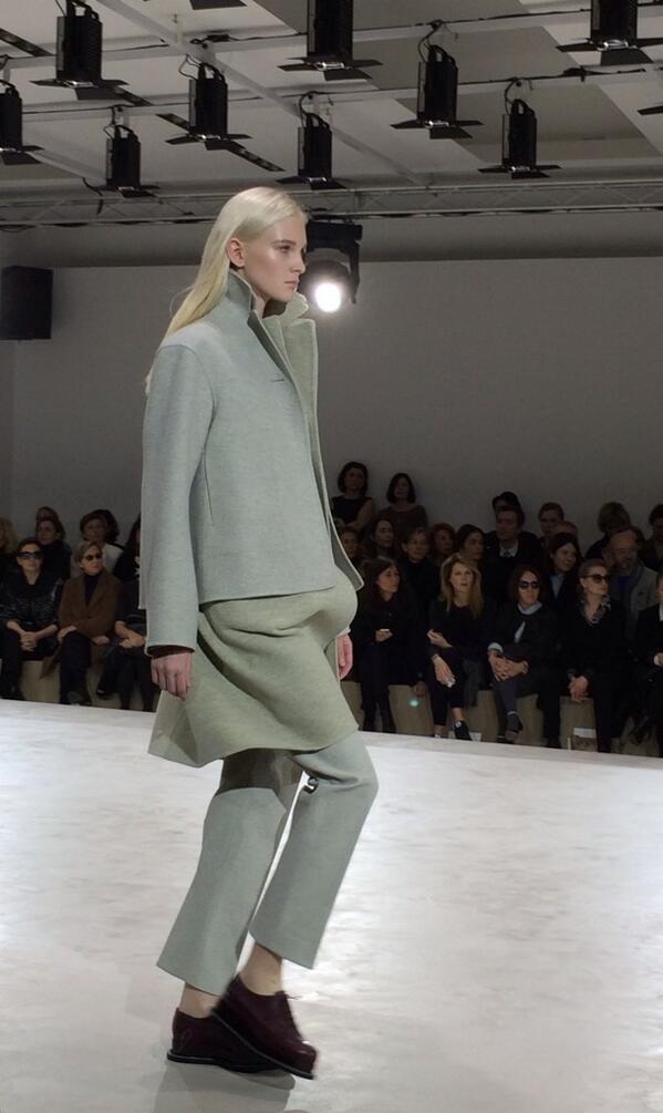 FLAREdotcom's tweet photo. A washed out palette, beautiful boiled wools. Dreamy work wardrobe for minimalists @JilSanderOff FW14 #mfw http://t.co/ATJo2Oj52o
