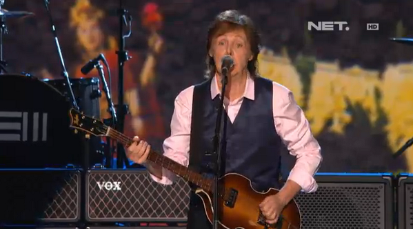 netmedia_info's tweet photo. "Sgt. Pepper's Lonely Hearts Club Band" by Paul McCartney #SaluteToBeatlesOnNET http://t.co/TP6GmU0Zbc
