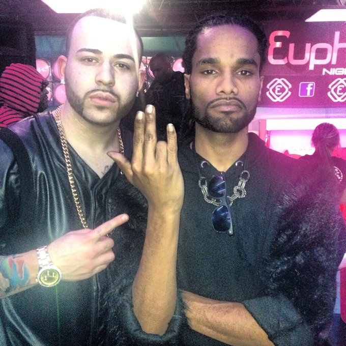 Me and the Homie @ItsVisto #salute @Raheem_Devaughn 's artist !! http://t.co/o3CcIeV5Ds<a class="tags" target="_blank" title="On Twitter" href="/?out=eyJ0eXAiOiJKV1QiLCJhbGciOiJIUzUxMiJ9.eyJpYXQiOjE3MjU3ODY4MjMsImlzcyI6InR3cG9ybnN0YXJzLmNvbSIsIm5iZiI6MTcyNTc4NjgyMywiZXhwIjoxNzU3MzIyODIzLCJyZWRpcmVjdF91cmwiOiJodHRwczovL3R3aXR0ZXIuY29tL0l0c1Zpc3RvIn0.8WG0rmOFndxnx7gS785XoRkpqTPf_UEH8n9w0mTcde1Uo485x4weolbuqEH56mCC5l-PVphcnN7KWiABagbrkw">@ItsVisto</a><a href="/tag/salute"class="tags">#salute</a><a class="tags" target="_blank" title="On Twitter" href="/?out=eyJ0eXAiOiJKV1QiLCJhbGciOiJIUzUxMiJ9.eyJpYXQiOjE3MjU3ODY4MjMsImlzcyI6InR3cG9ybnN0YXJzLmNvbSIsIm5iZiI6MTcyNTc4NjgyMywiZXhwIjoxNzU3MzIyODIzLCJyZWRpcmVjdF91cmwiOiJodHRwczovL3R3aXR0ZXIuY29tL1JhaGVlbV9EZXZhdWdobiJ9.FBKG1w5ktmHO1GAwVlhy34xsNwxg9nKJ4-DommfrlJXVW3z9wlZwKfdXuDz4ywAsUCmcaAyXwMh747n-IdYZKQ">@Raheem_Devaughn</a>