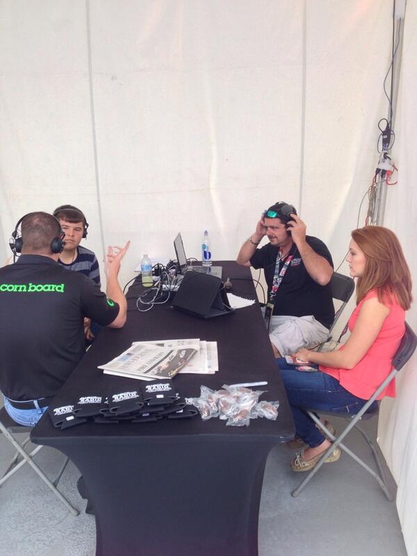 stalkitracing's tweet photo. .@RRJR23 pre-race interview with Florida Sports Talk NBC Sports at #DRIVE4COPD300  #DAYTONA500 http://t.co/1Ad9wkgVd2