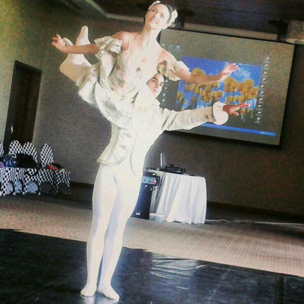 Gisela van Niekerk tweet media