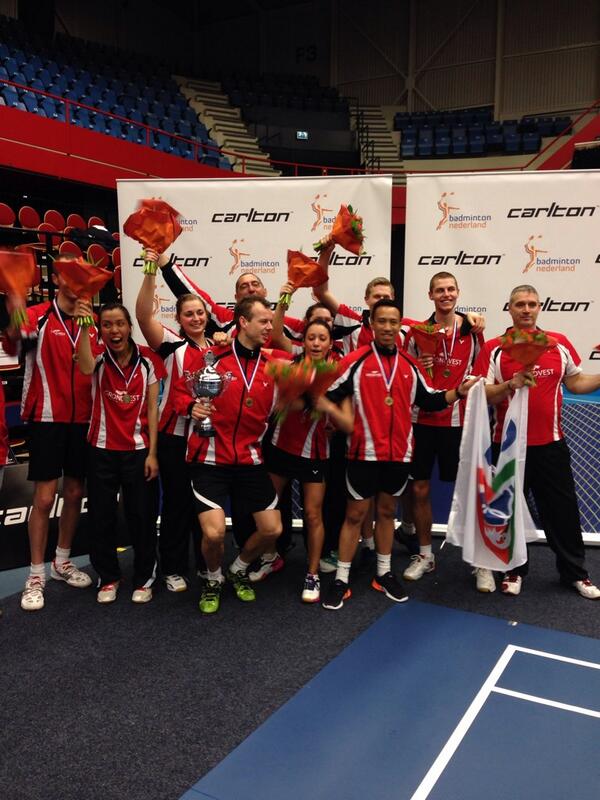 Als trotse sponsor feliciteren wij <a href="/Velobadm/">VELO Badminton</a> met het prachtige kampioenschap van Nederland !!