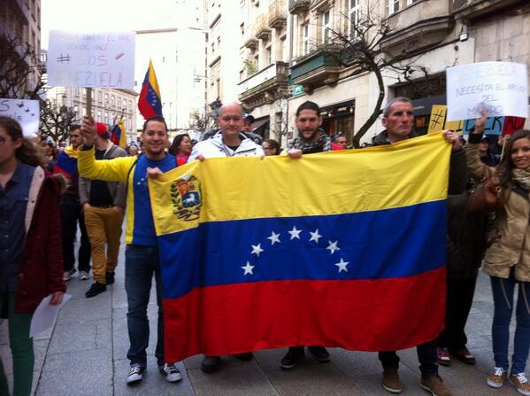 arcg19's tweet photo. No te rindas Venezuela que el mundo está contigo #SOSVenezuela http://t.co/8fBOwCqotU