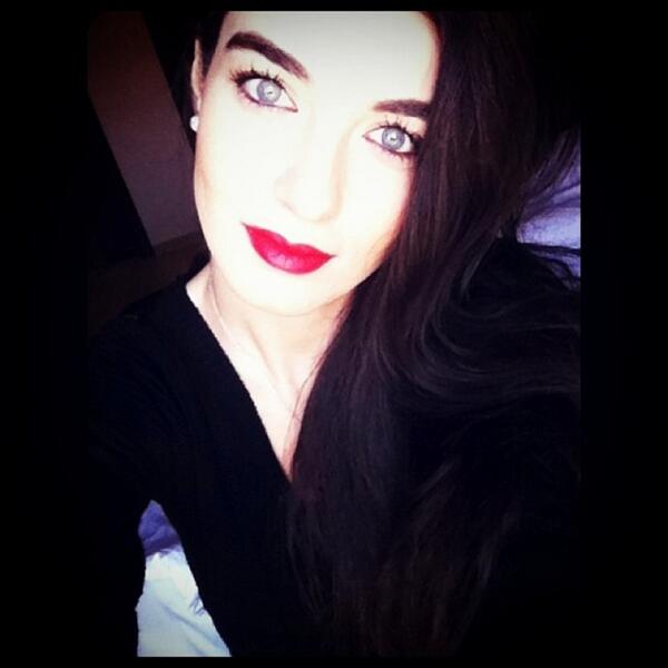 33_tepe's tweet photo. aslıhan güner @Aslihangunerrr http://t.co/ZOXReKuPJI