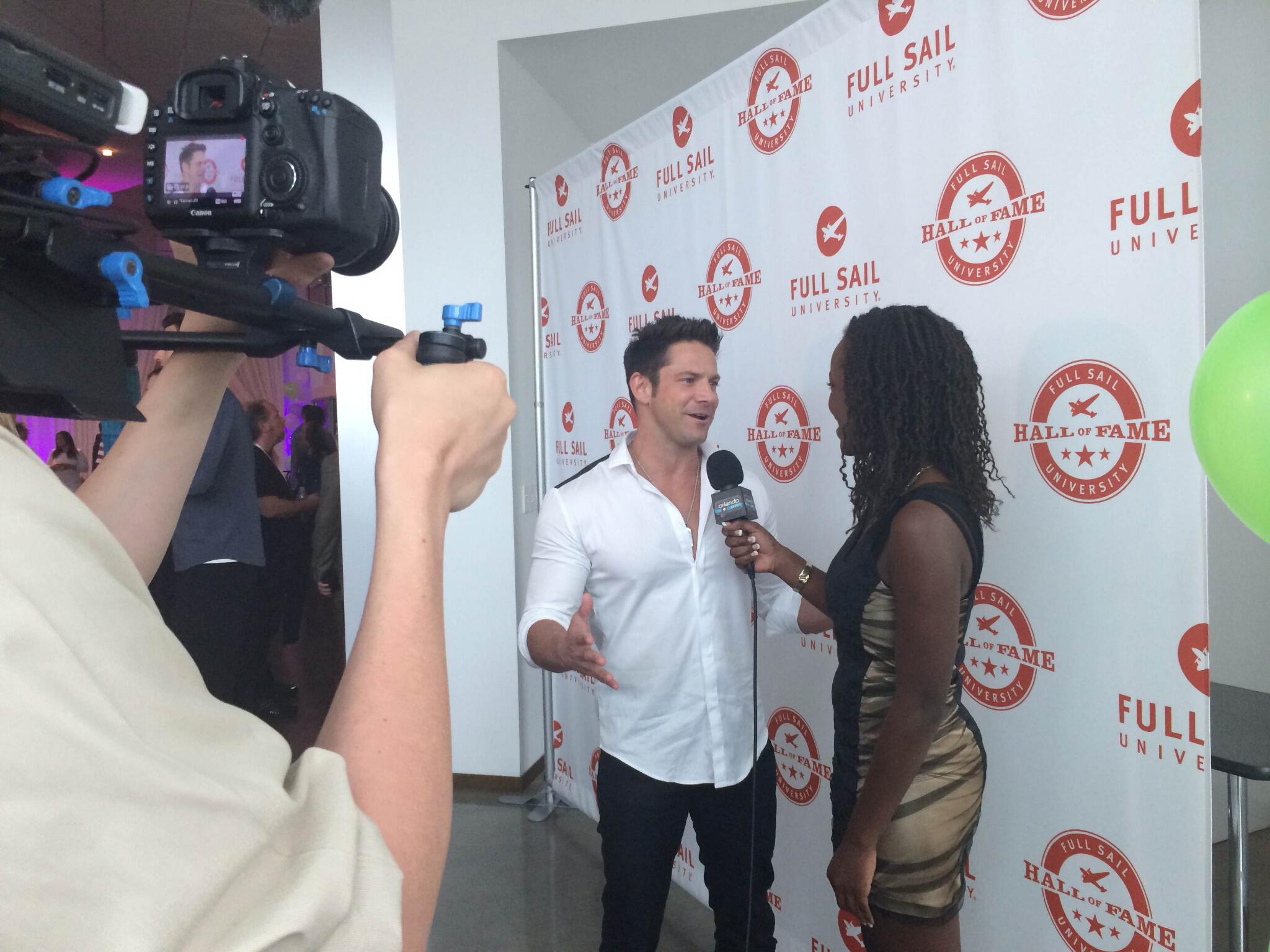 Riesa Pascal on Twitter: "This 98° fan got to interview @JeffTimmons at