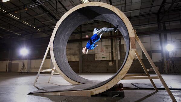 VIDEO: Free runner Damien Walters becomes the first human  ever to run a loop-the-loop bit.ly/1cBvALL