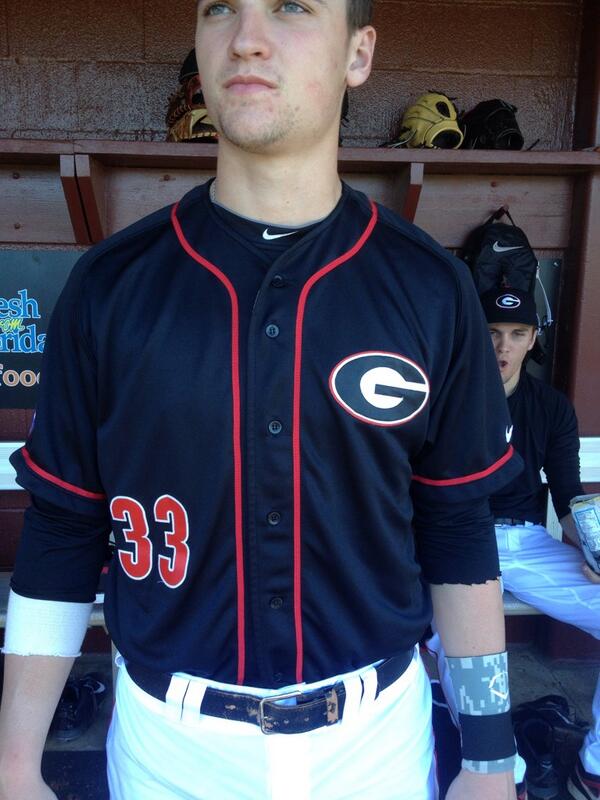 Georgia Baseball on X: Team is wearing new black jerseys for the
