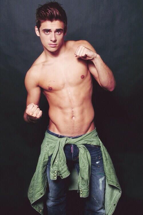 daleighade's tweet image. chris is really un-appreciated i mean look at hIM