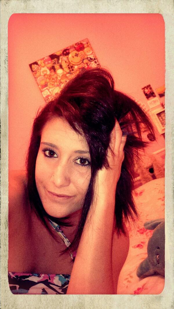 Cuddlezkie's tweet photo. Went all dark! Wooop http://t.co/f6YGEJ35pV