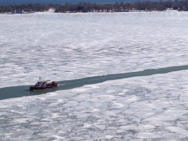 AdrianGhobrial's tweet image. Making inroads. #icebreaker #insearchofspring