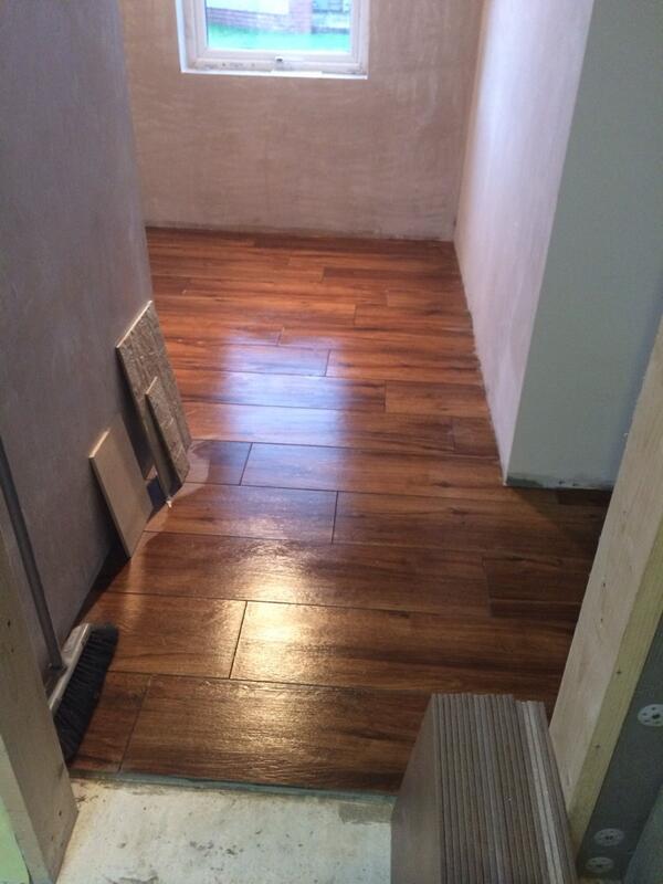 hillheadtiling's tweet image. Nice timber effect porcelain laid today