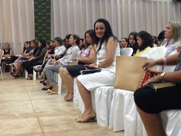 mbetel12's tweet photo. Nossa pastora líder do Ministério Betel em São Luís também está presente. http://t.co/YHp7YFGKK9