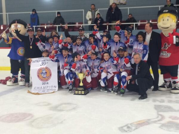 Voici nos champion de cette premiere coupe du monde : France (Courbevoie) Ils ont gagné 3-2 BrAvo !!