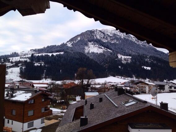 EdurneSR's tweet photo. Placeres de la vida!!! Buenos días desde Austria!! http://t.co/wCKBDL0fAu
