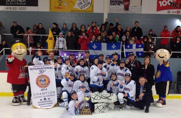 Voici les gagnants de la deuxième coupe du monde : Quebec Husky 5-1 Bravoo !! #Hockey #peewee #peeweebsr