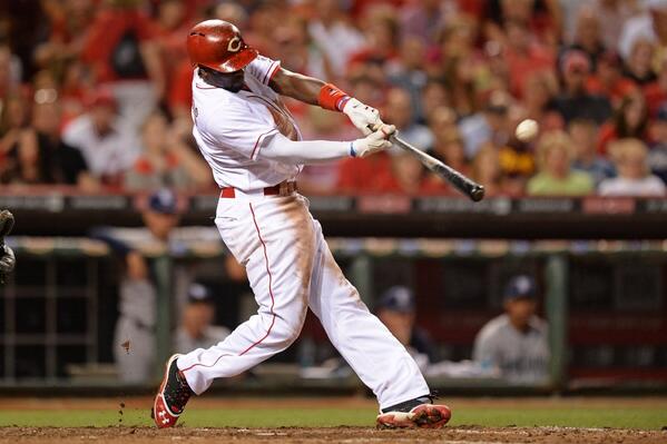 Cut4's tweet photo. Followers to RETWEET can win a @DatDudeBP bat. #MLBFC http://t.co/Fn6SRWfBSk