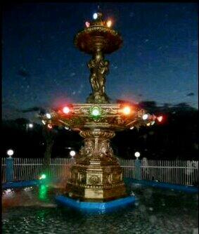 LaFaarah's tweet photo. "@threejay1: Madan Kolo. #Gonaïves. http://t.co/bgm8udxyRX"