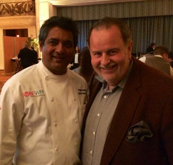 rauldemolina's tweet image. With chef @floydcardoz of #NorthEndGrill New York formerly of Tabla at #DannyMeyer tribute #SBWFF