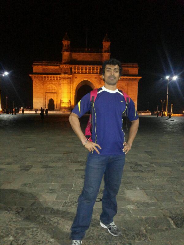 vimalrajv5's tweet photo. Gate of india http://t.co/SIZvwzYhGB
