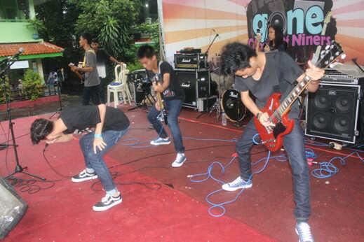 SCIENCE FROM SCHOOL tweet media