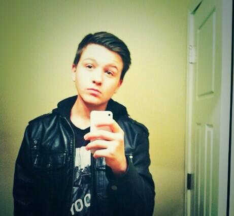 DreamLifeOffic's tweet image. Hahahaha he's a cutie!!