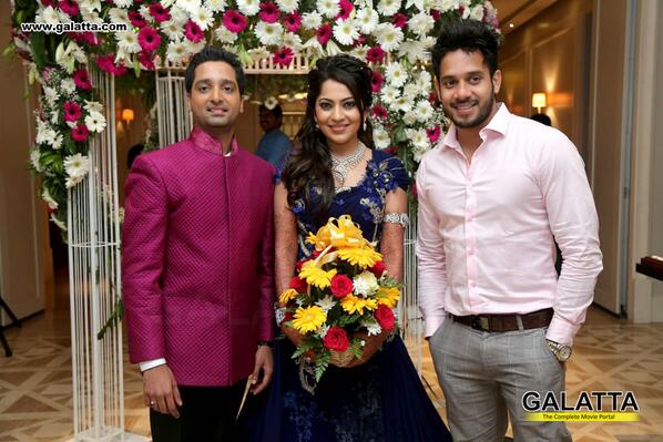 galattadotcom's tweet photo. @bharathhere at #VJRamya &amp; #Aprajith Wedding Reception! More pics http://t.co/G5HUVkdPZE #Galatta http://t.co/aY1fjH1ExV