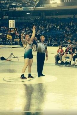 BuyasJustin's tweet photo. 2x state champ !👍😊💪 http://t.co/KmKBuW1BBz