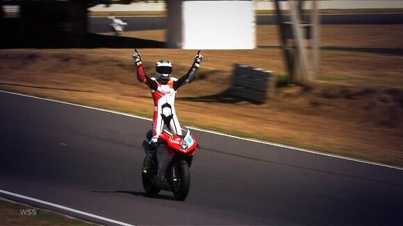 JulesCluzel16's tweet photo. Yes we did it 🏆 !!!!!!!!!!!!! http://t.co/5wyxQxe4l0