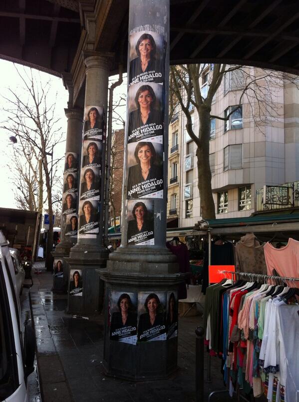 renaud_favier's tweet image. Demander @AnneHidalgo2014 que ses militants ramassent les crottes, pas polluer les murs #paris2014 #codeelectoral
