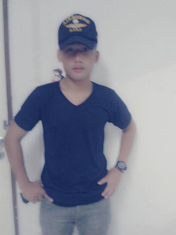 AttsBeer's tweet photo. เดี๋ยวไม่มีรูปกะคนอื่นเค้า...อิอิ http://t.co/OcyoWgg2Vn