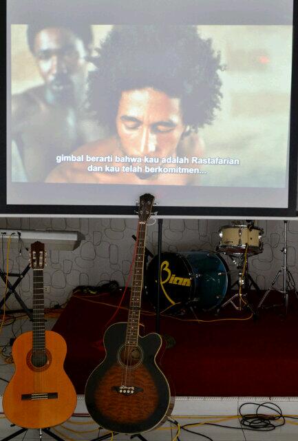 #tonight #lineup #OneDayWithALegendBobMarley by <a href="/TehManisreggae/">TehManisLampung</a> , @roadblock_lpg &amp; film screening Marley (2012)