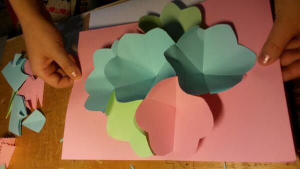 artmasterclass's tweet image. Мы провели мастер-класс по 3д открыткам #Мастер_класс #3д_открытки #Проведение_Мастер_класса_по_3d_открыткам