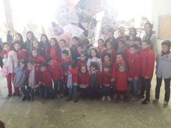 obispoamigo78's tweet photo. Visita al taller de Sergio Alcañiz http://t.co/cnwoTGdfzW