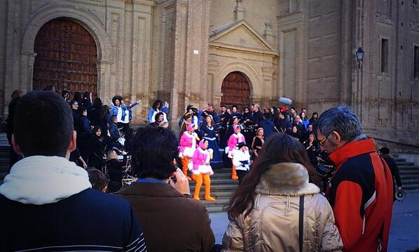 RT “<a href="/eunatebl/">eunate versetto</a>: Grabando en Alfaro para el concurso del pueblo más divertido ”