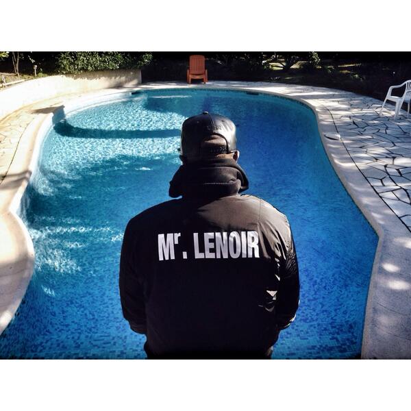 mrlenoir9's tweet photo. @Kyusteed just Landed in Nice | Mr Lenoir X Taboo Party | Tonight in Cannes live by myself | Stoner | #Mrlenoirparis http://t.co/0yzpgJza04