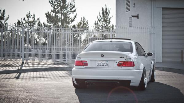 Madzik998's tweet photo. Wspaniałała M3 <3 http://t.co/YAd3srO8C6