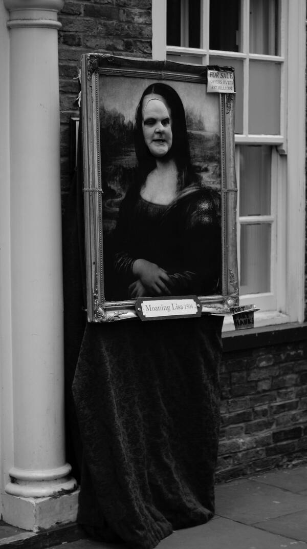 PhotoFlap's tweet image. The #MoaningLisa. #streetphotography #Yorkshire #streetart #art. More snaps coming soon...Websites in development!