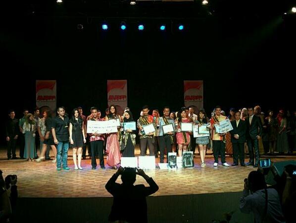 Embedded image permalink