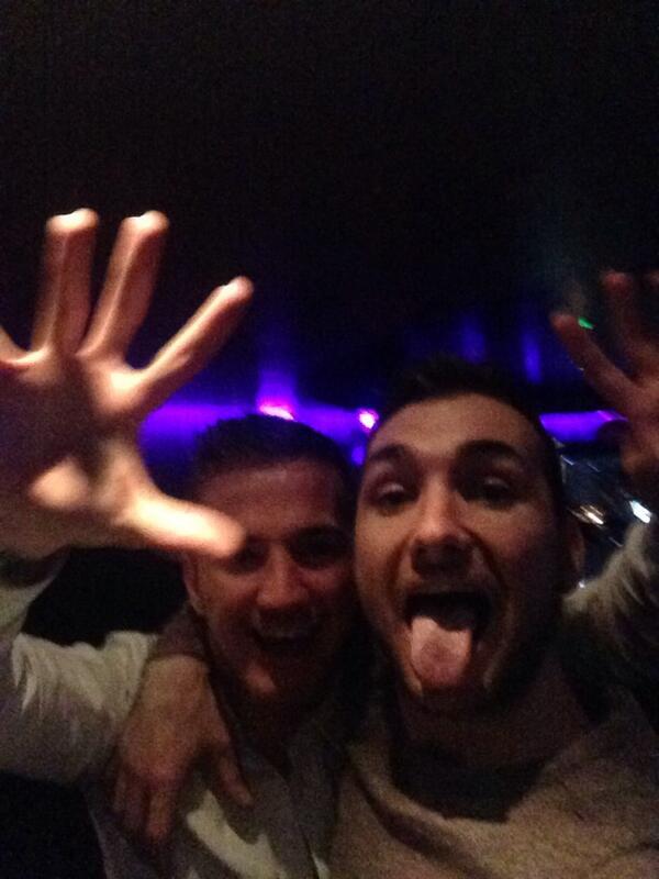 Turkeyjohnson's tweet image. Bumped into this top bloke last night @Rossmccormack44