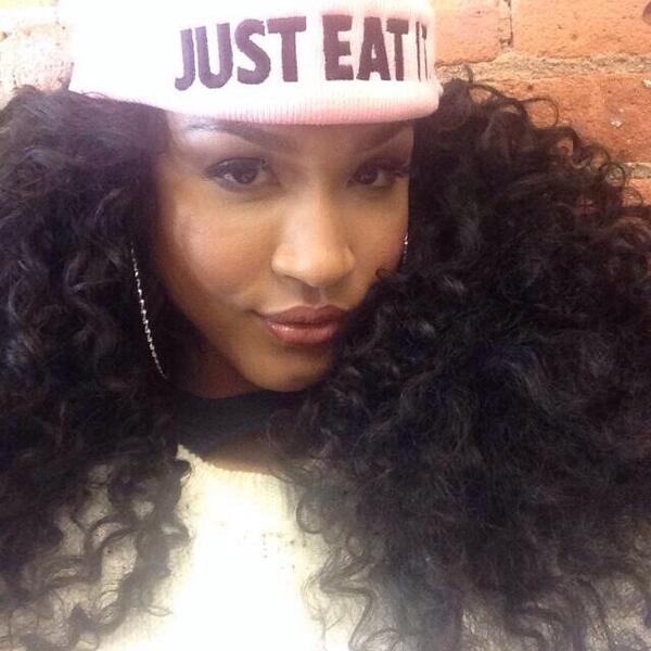 RosaAcostaNOT's tweet photo. #JustEatIt 😋🙌 #Currently 😘😍💋📷 http://t.co/mTypEt1qSe