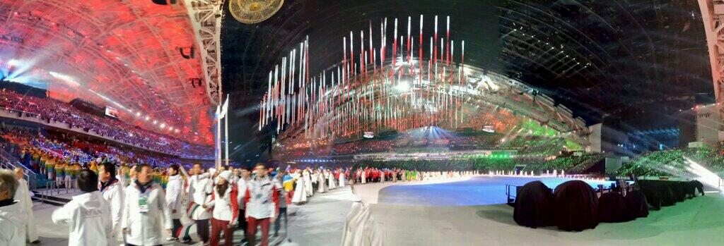 BhLF9MlIgAAXKS3.jpg:large