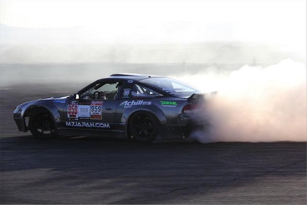 CoffmanRacing's tweet photo. @xnico09x Sry man. Been really busy. Yeah we're drifting! This was yesterday at #willowsprings #justdrift http://t.co/qmsmRb6dnB