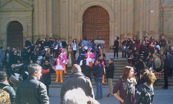 AlfaroSabe's tweet photo. La mañana de domingo ha pasado rodando... @pueblodivertido @tve_tve #Alfaro #LaRioja http://t.co/dxtDdEQ4sm