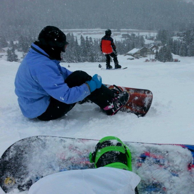#snowboarding was a blast! http://t.co/1yF6iX5oSr<a href="/tag/snowboarding"class="tags">#snowboarding</a>