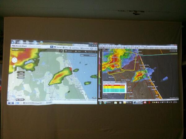 73hockey's tweet image. Rain delay, what the he&apos;ll, party going good though. #moretimeforbeer