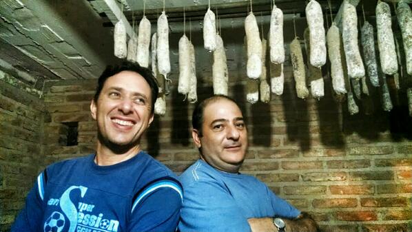 cmazalan's tweet photo. Con @Farocena y.unos salames en #diplocamp2014 http://t.co/9FqyCYHfE7