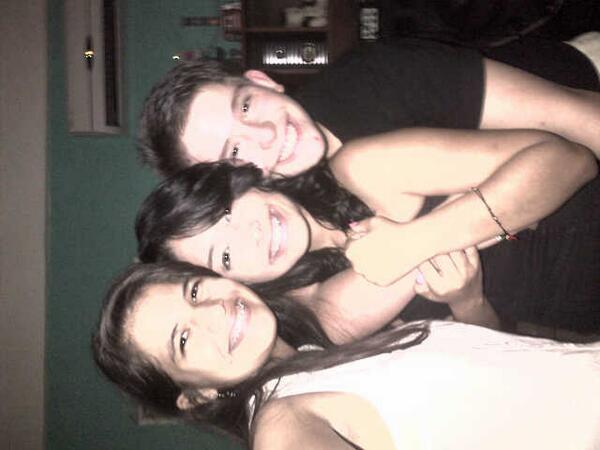 Orianavc11's tweet photo. @manucortel ♥ http://t.co/XOr25xq1P4